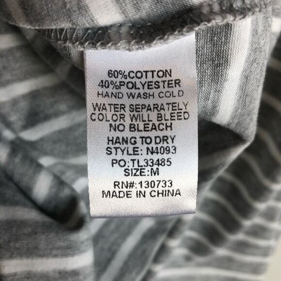 NWT Umgee t-shirt with ruffle lace shirt sleeves - Picture 6 of 6